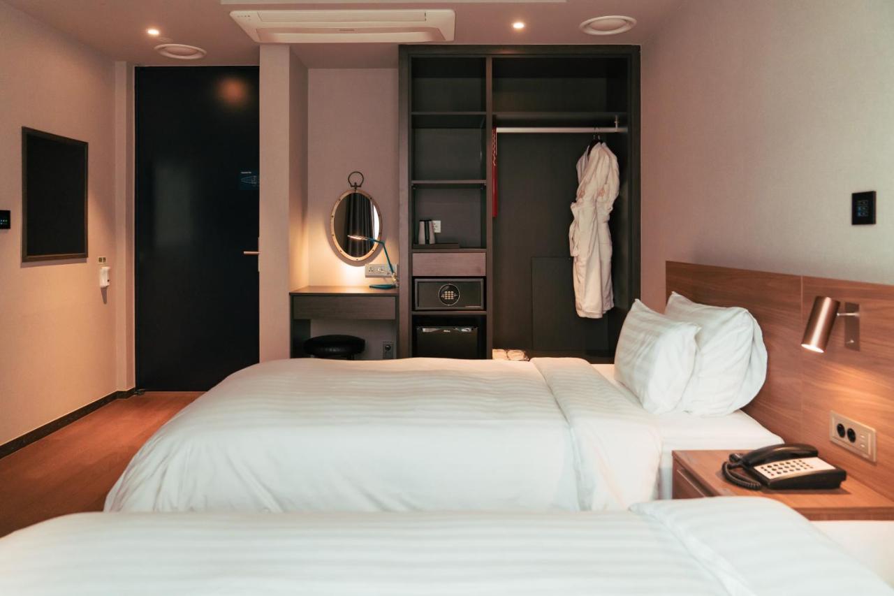 Dears Myeongdong Hotell Seoul Exteriör bild